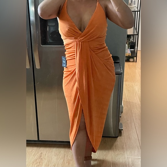 Lulu's Dreamy Date Orange Surplice Midi Dress - NWT - Picture 4 of 7